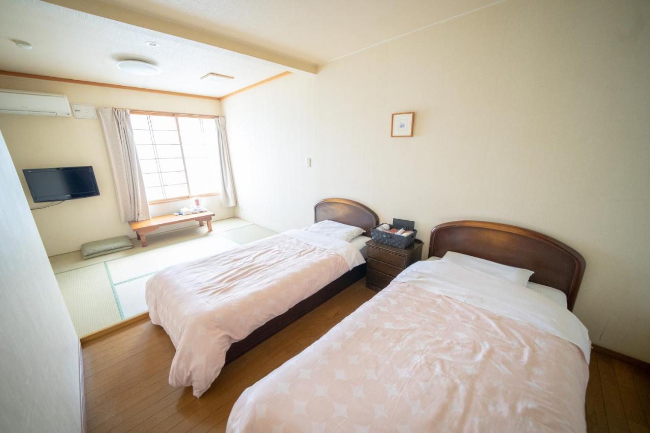 Nanputei Hotel Minamifurano Ngoại thất bức ảnh